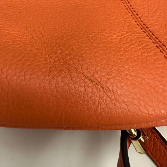 Calvin Klein Quilted Small Crossbody Bag Salmon Colored - Picture 5 of 8